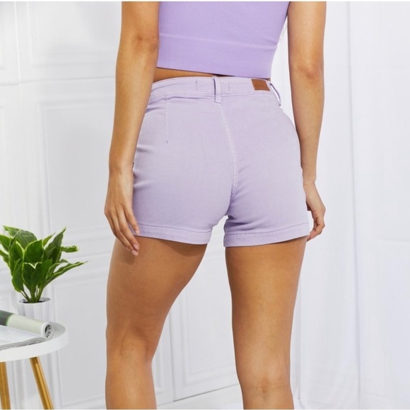 Judy blue lavender garment dyed cargo shorts size medium style 150212 c - Picture 3 of 4